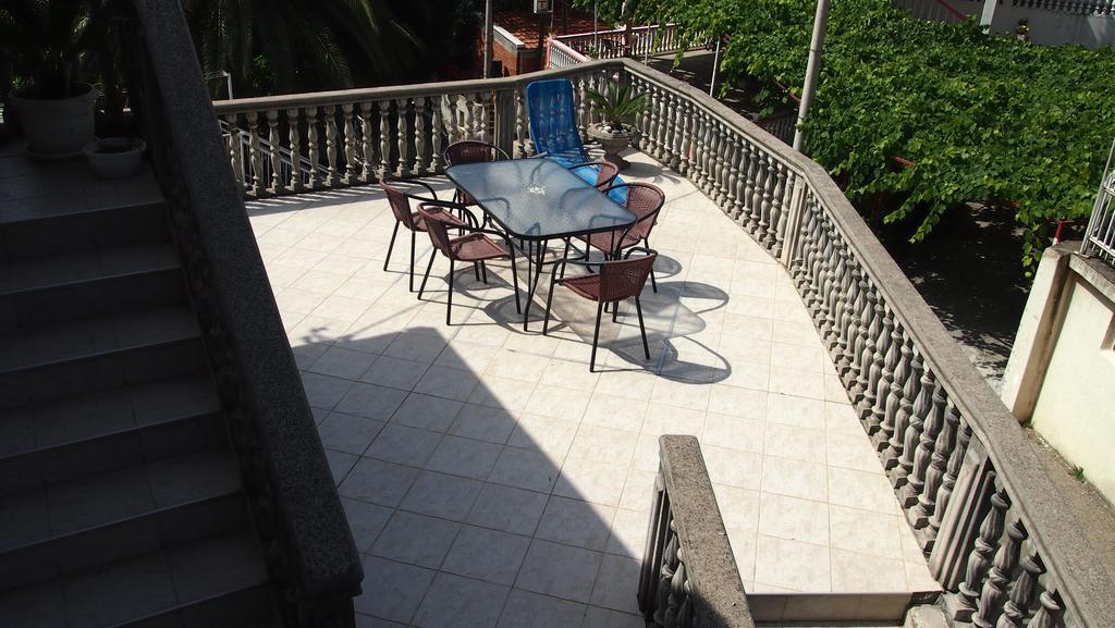 Marko Apartment Сутоморе Экстерьер фото