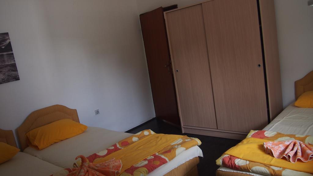 Marko Apartment Сутоморе Экстерьер фото
